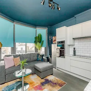  Apartment Your Central 5 Bedroom Flat United Kingdom