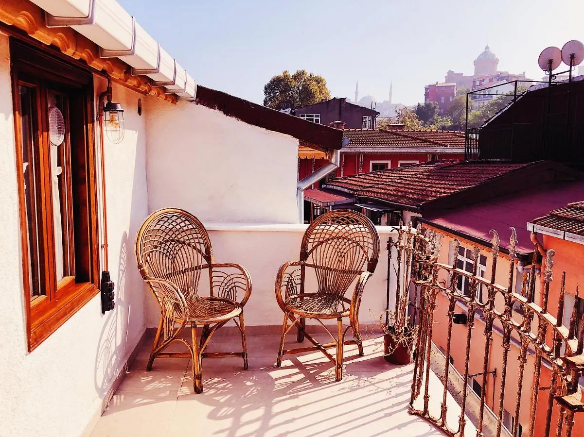 Apartment Your House In Balat Istanbul